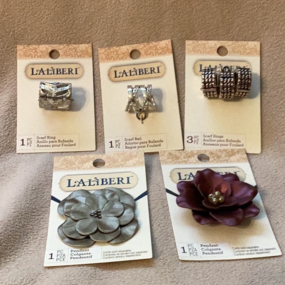 Laliberi Scarf Accessories ~ Scarf Ring ~ Scarf Bail ~ Pendants ~ NIP ~ Set of 5